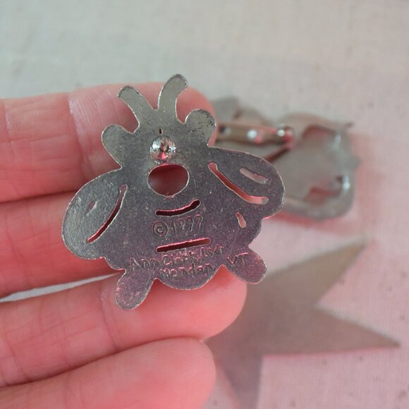 8 Vintage Pewter Brooches & Pins - Picture 10 of 13